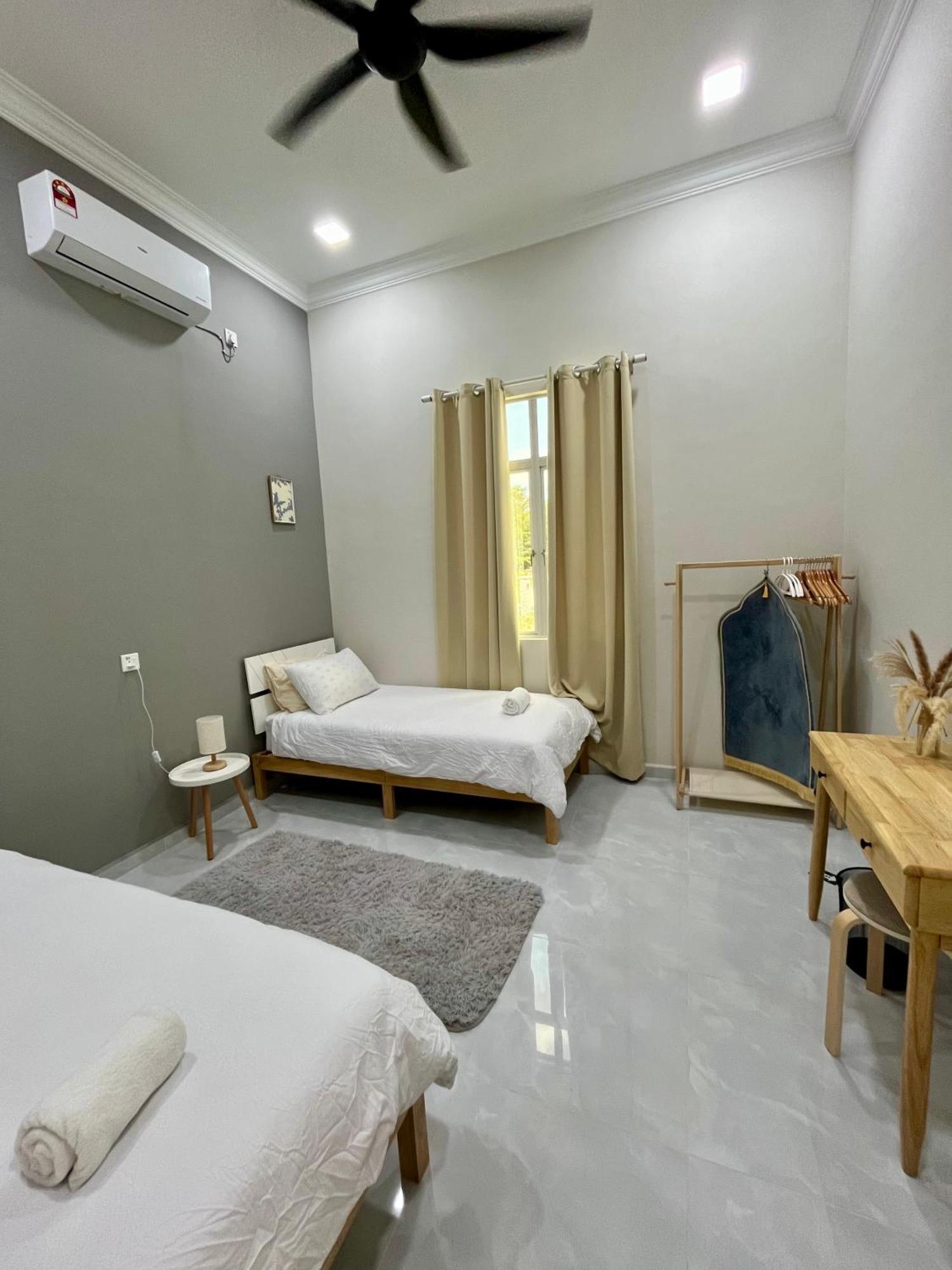 The Broms Villa Kuala Terengganu Eksteriør billede